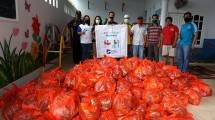 Metland Menteng salurkan paket sembako untuk masyarakat sekitar terdampak Covid-19