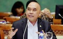 KSSK Lempar Tanggung Jawab ke Himbara, Heri Gunawan: OJK Lemah dan Tidak Jelas, Sebaiknya Perannya Dikembalikan ke BI