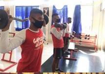 Prajurit Marinir Sidoarjo Latihan Fitnes Selama Bulan Ramadhan