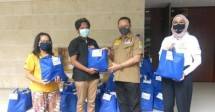 Giliran Insan Pers Terima Donasi Sembako dari Bamsoet