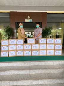 CFLD Indonesia Distribusikan Ratusan Paket Makanan Pokok di Masa Pandemi Covid-19