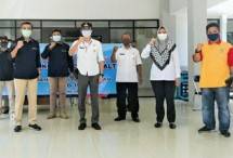 Waskita Modern Realti Berikan Bantuan Kemanusiaan untuk Warga Kayuringin Jaya