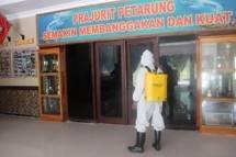Cegah Penyebaran Virus Covid-19 Korps Marinir Laksanakan Pembersihan Lingkungan