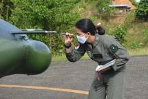 Mengenal Alberta Injilia, Putri Dayak Pilot Bell 412 ke Pedalaman Kalbar
