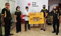 Ketua PMI JK Terima Donasi APD dari MR. DIY untuk Operasi Darurat Covid-19