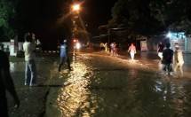 Empat Warga Hilang dan Sejumlah Mobil Terserat Arus Akibat Terjangan Banjir di Jeneponto Sulsel
