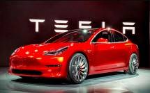 Mobil Canggih TESLA