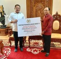 Lima Ribu Alat Rapid Test dari Bamsoet kepada Gubernur Bali
