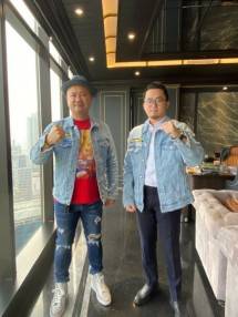 Wow, Jaket Seharga 88 Juta Selesai Dilelang Untuk Bantuan COVID-19