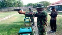 Yonif 3 Marinir Sidoarjo Tingkatkan Kemampuan Menembak