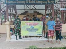 Yonif 125 Bersama P2L Berikan Penyuluhan Pembuatan Pupuk Organik Kepada Warga Perbatasan