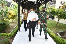 Kunjungan Menteri Koordinator Bidang Pembangunan Manusia dan Kebudayaan Republik Indonesia (Menko PMK RI) di Posko Rumkitlap Kogabwilhan II