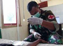 Tim Kesehatan Satgas Pamtas RI-PNG Yonif 125/Simbisa