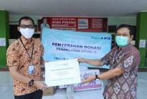 BCA Salurkan Bantuan APD kepada RSUD RA Kartini Jepara