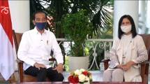 Presiden Joko Widodo bersama Ibu Iriana Joko Widodo saat merayakan Hari Anak Nasional secara virtual