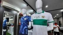 Jersey Away Timnas Indonesia Resmi Diperkenalkan (Foto Dok Warta Kota)