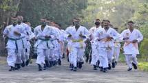  Tim Karate Gurita Cakti Yonif 5 Marinir Laksanakan Latihan Rutin