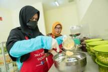 Pupuk Indonesia Grup Salurkan Rp34,4 Miliar ke UMKM dan Bina Lingkungan