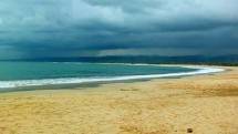 Eksotisme Pantai Santolo Garut