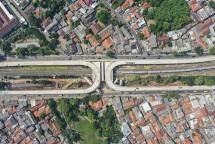 Pak Anies! Pikirkan Bagaimana Atasi Masalah Kemacetan Bukan Cat Atap di Flyover Tapal Kuda