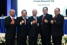 Direksi BRI Syariah usai paparan kinerja triwulan II 2020