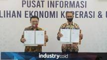 Gandeng BNI Syariah, KemenkopUKM Luncurkan KUR Super Mikro Bunga 0% untuk Pekerja PHK dan Ibu Rumah Tangga