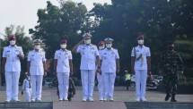 Wadan Kormar Dampingi KASAL Yudo Ziarah ke TMP Kalibata