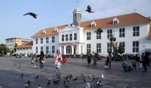 Kota Tua Jakarta Jadi Kawasan Praktik Baik Penggunaan Bahasa Indonesia di Ruang Publik 