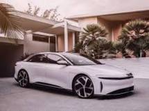 Sedan Listrik Lucid Air (Ist) 