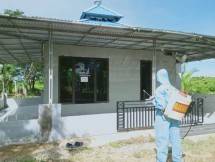 Yonmarhanlan XII Pontianak Laksanakan Penyemprotan Rutin Disinfektan 