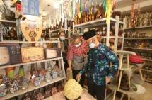 Show Room Kerajinan Tangan Asia Tenggara di Distrik Maadi, kota Cairo