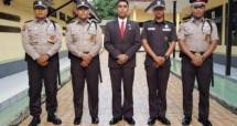 Pakaian seragam Satpam mirip Polri 
