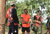 Komandan Menbanpur 2 Mar Beserta Jajaran Asah Kemampuan Memanah