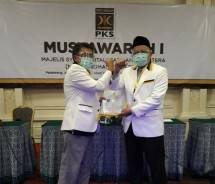 Serahterima Presiden PKS yang baru