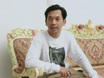 Rian D'Masiv Dipercaya Menyimpan Tiga Gitar Kesayangan Chrisye