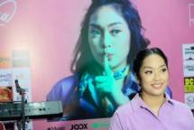 Usia Tak Halangi Holy Amazia Rilis Single Perdana