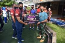 Yonif 2 Brigif 1 Beri Apresiasi 45 Atlet Berpretasi Saat HUT Korps Marinir