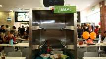 Penerapan Otomatisasi dan Teknologi Robotic Bawa Perubahan Industri di Indonesia 