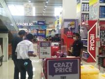 PT. Catur Sentosa Adiprana Tbk. (BEI: &ldquo;CSAP&rdquo;) perusahaan distribusi terbesar & terkemuka bahan bangunan, kimia dan Consumer Goods/FMCG, dan pemilik jaringan gerai ritel modern Mitra10 & ritel modern furnitur Atria, hari ini meresmikan Mitra10 ke-38 di Malang, Jawa Timur. 