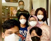 Anies Baswedan Dikunjungi Anak dan Istri di Rumah Dinas Gubernur