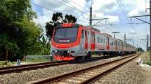 KRL KfW Buatan INKA 
