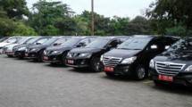 Ilustrasi Mobil Dinas