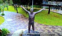 Wow! Ada Patung Yuri Gagarin Astoronot Rusia di Taman Mataram Jakarta, Netizen: Sumpah Keren! Salut Pak Anies...