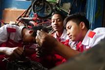 Diajarkan Jadi Pengusaha Bengkel, Alumni SMK ini Raih Omzet Lebih dari Rp 500 Juta