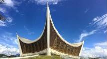 Masjid Raya Sumatera Barat, Padang (mzaim_unp/Instagram)