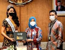 Menparekraf Sandiaga Uno bertemu 3 Puteri Indonesia
