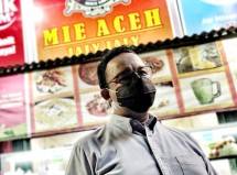 Anies Baswedan di Warung Mie Aceh