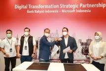 MoU ditandatangani langsung oleh Presiden Direktur Microsoft Indonesia Haris Izmee dan Direktur Digital dan Teknologi Informasi BRI Indra Utoyo