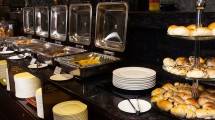 Menu Buffet di Hotel Oak Tree Urban Mahakam 
