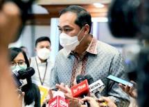 Mendag Lutfi Luncurkan Minyak Goreng Curah Seharga Rp14 Ribu per Liter